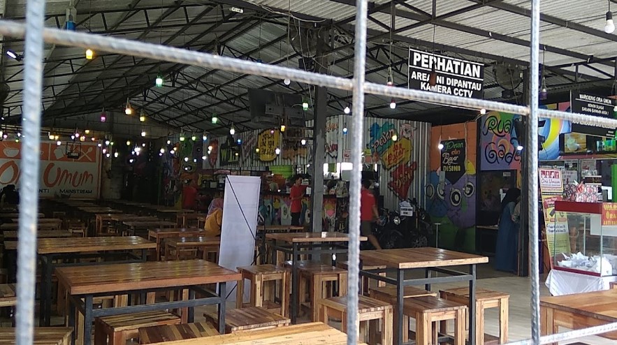 Cafe Keluarga: Santai di Tengah Hidup Cilacap